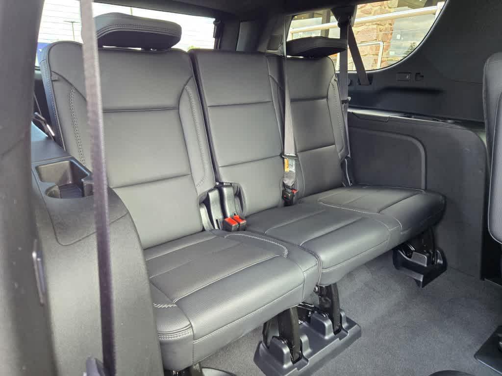 used 2025 GMC Yukon XL car, priced at $83,995