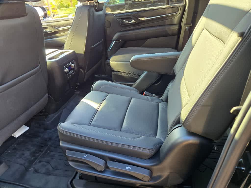 used 2024 GMC Yukon XL car, priced at $75,495