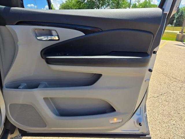 used 2016 Honda Pilot car, priced at $11,995