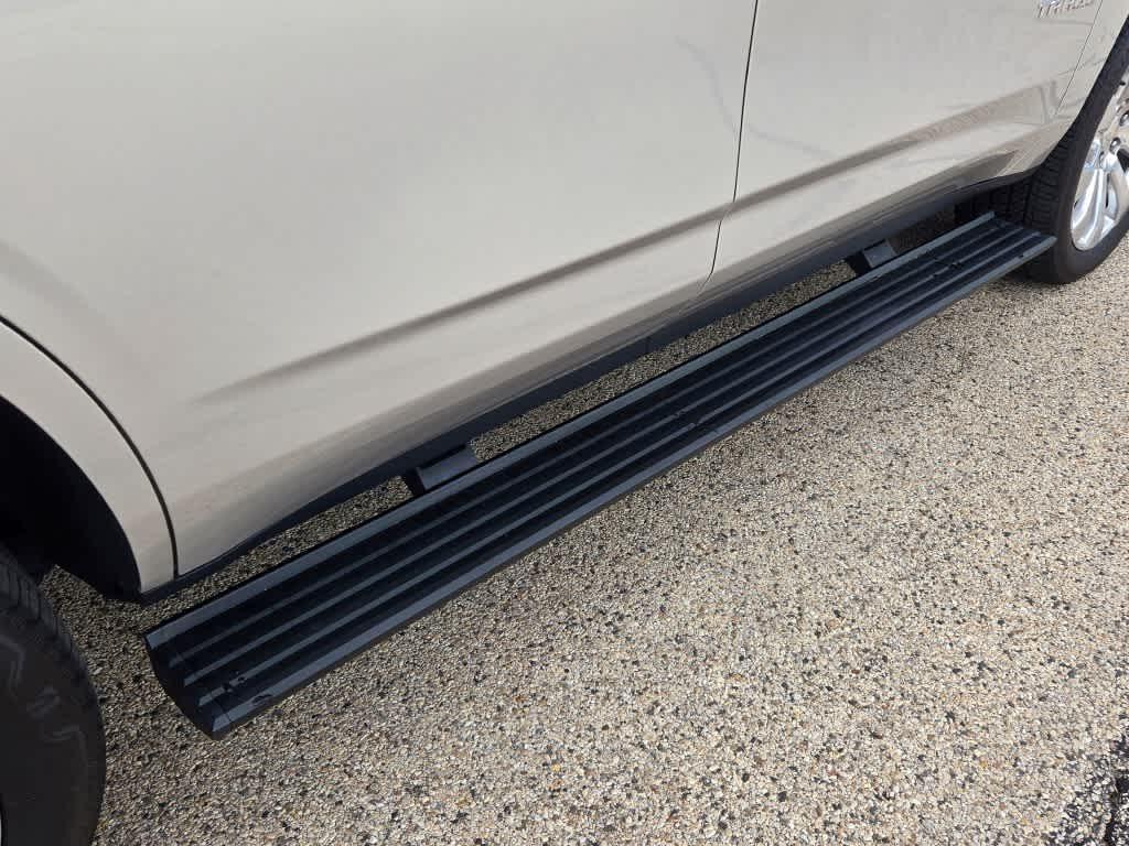 used 2024 Chevrolet Tahoe car, priced at $65,995