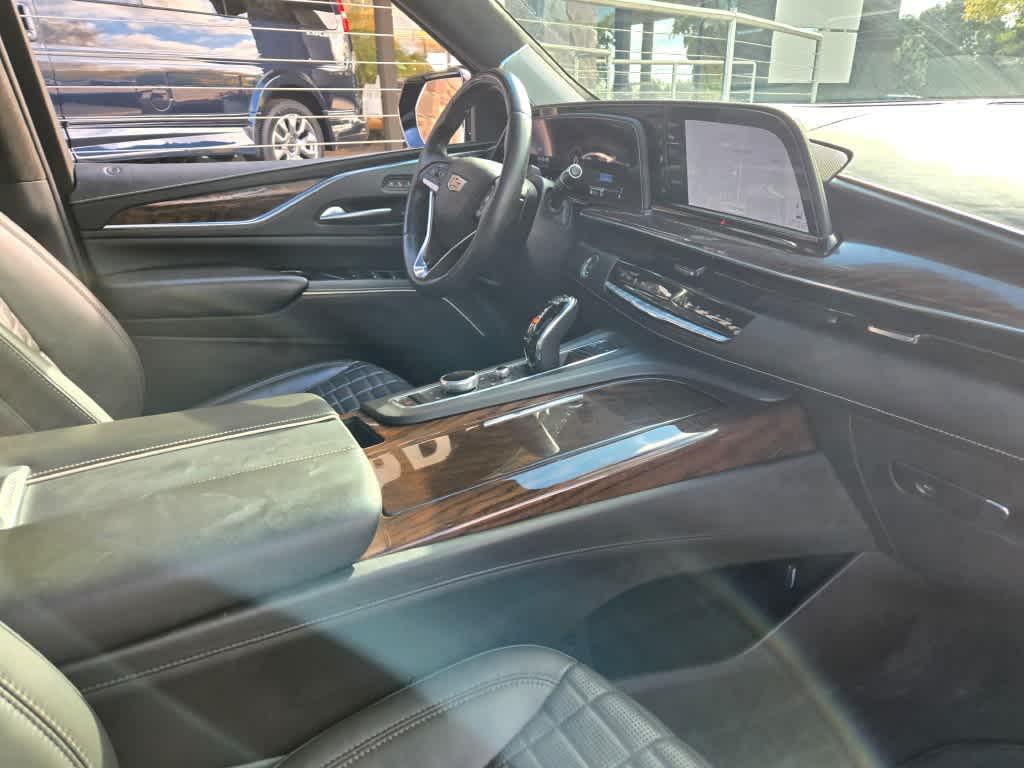 used 2023 Cadillac Escalade ESV car, priced at $79,995