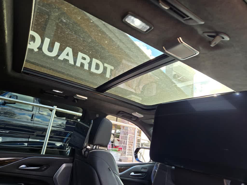 used 2023 Cadillac Escalade ESV car, priced at $79,995