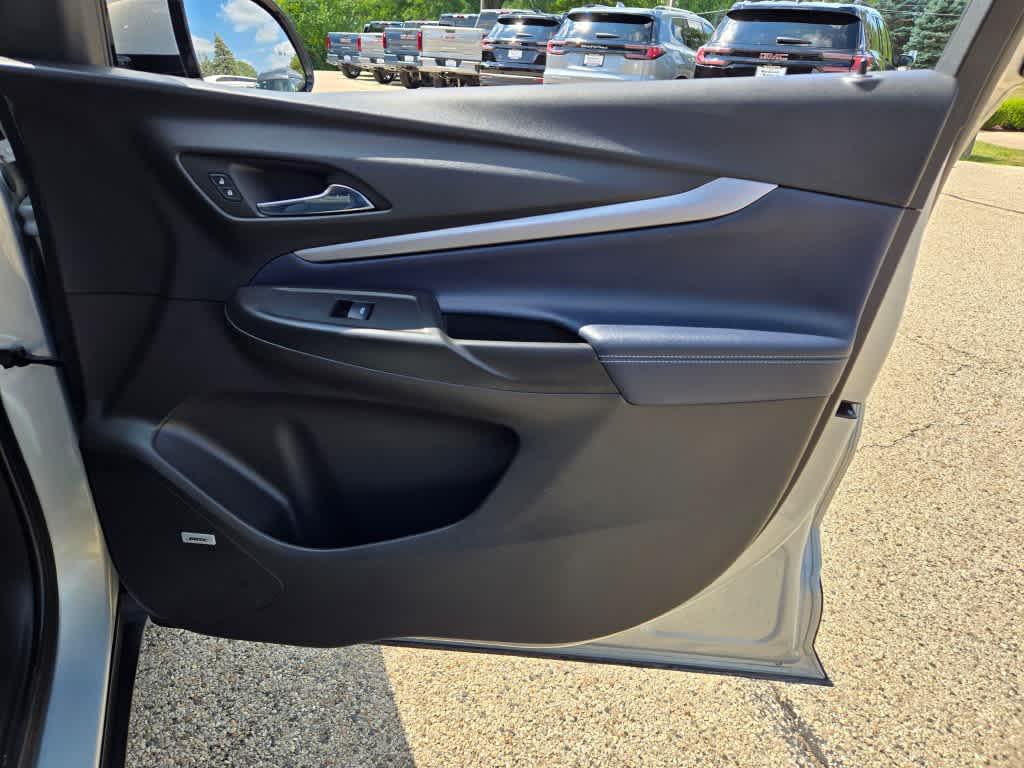 used 2022 Chevrolet Bolt EUV car, priced at $19,995