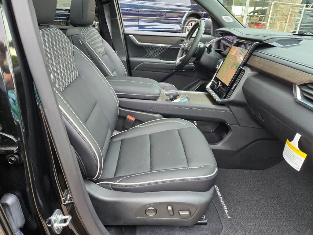 used 2025 GMC Acadia car, priced at $55,995