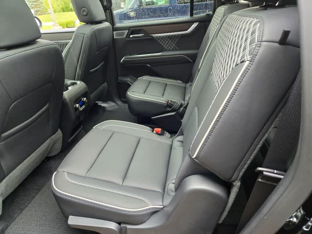 used 2025 GMC Acadia car, priced at $55,995