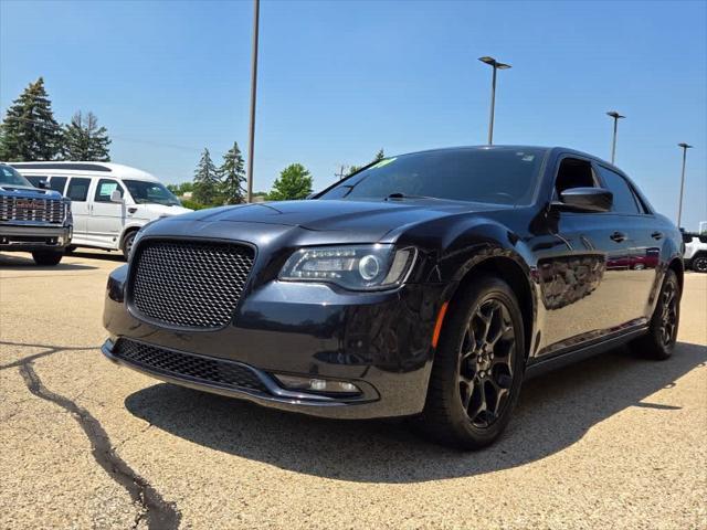 used 2019 Chrysler 300 car, priced at $18,995