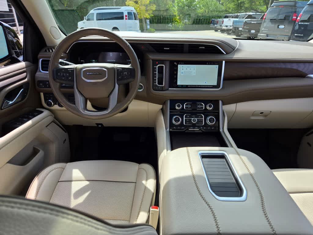 used 2022 GMC Yukon XL car, priced at $61,995