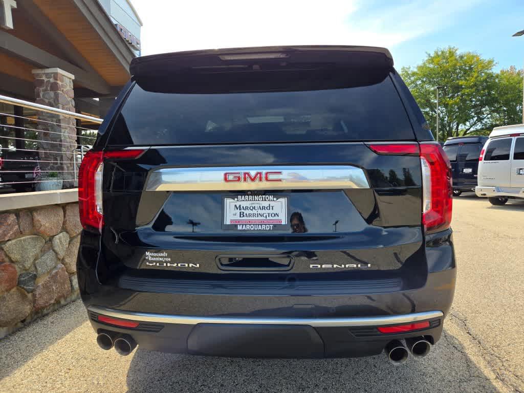 used 2022 GMC Yukon XL car, priced at $61,995