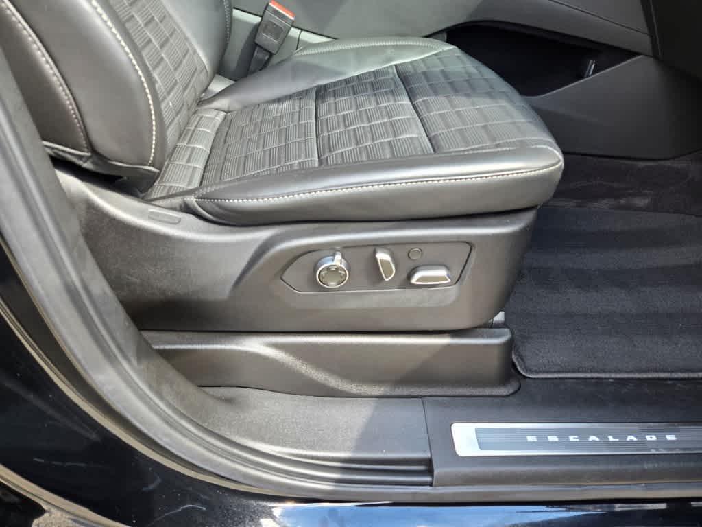 used 2023 Cadillac Escalade car, priced at $80,995