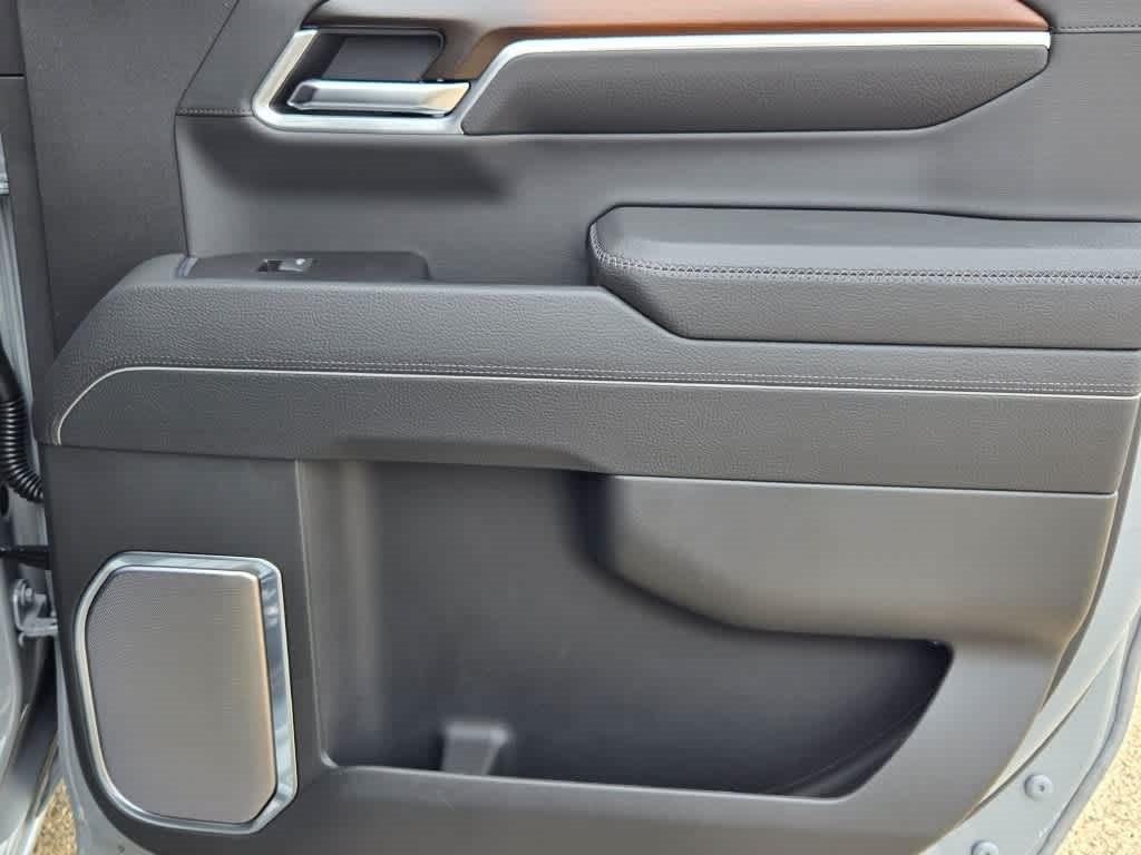 new 2025 GMC Sierra 1500 car, priced at $76,945