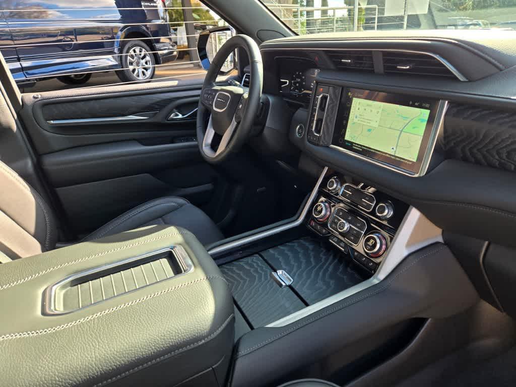used 2024 GMC Yukon car, priced at $72,995
