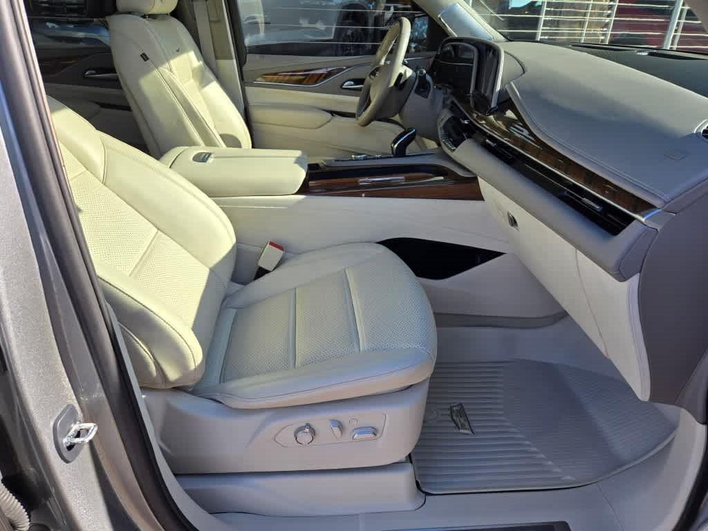 used 2023 Cadillac Escalade car, priced at $80,995