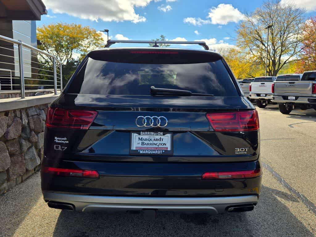 used 2018 Audi Q7 car, priced at $18,695