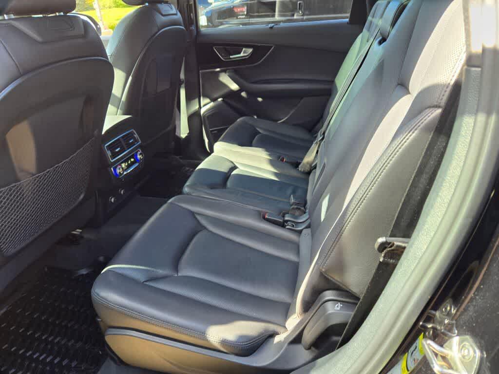 used 2018 Audi Q7 car, priced at $18,695