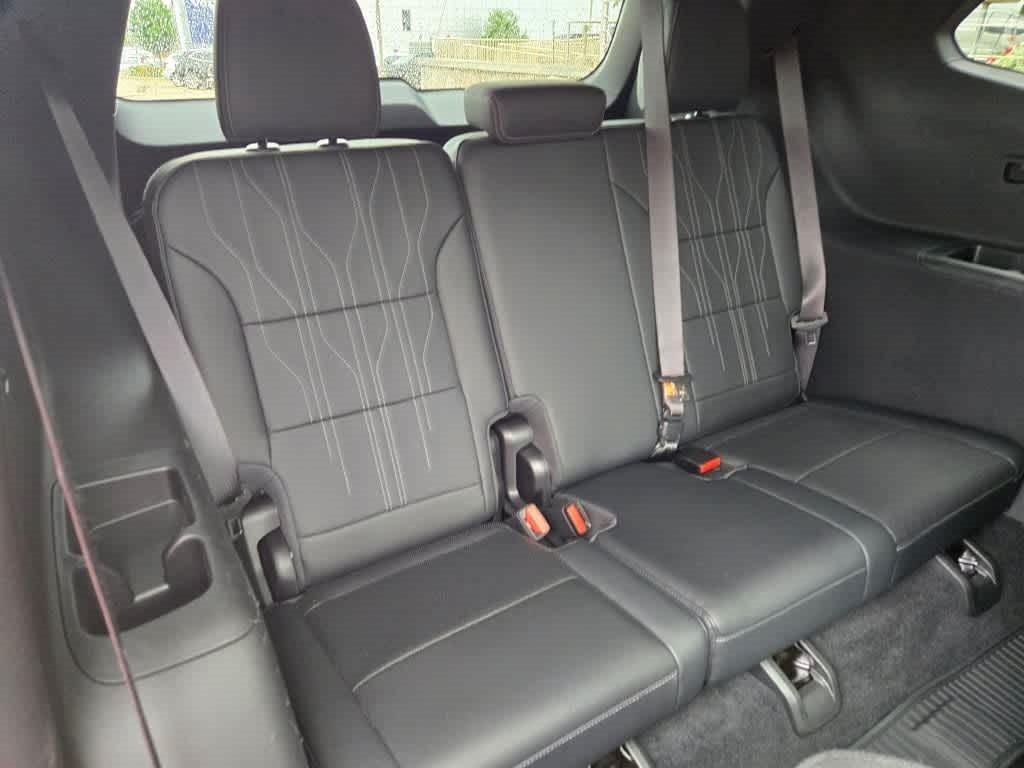 used 2025 Buick Enclave car, priced at $55,995