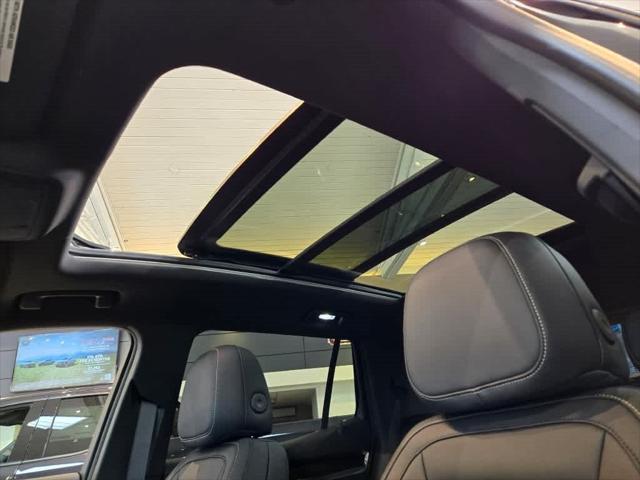 new 2025 GMC Terrain car, priced at $40,120