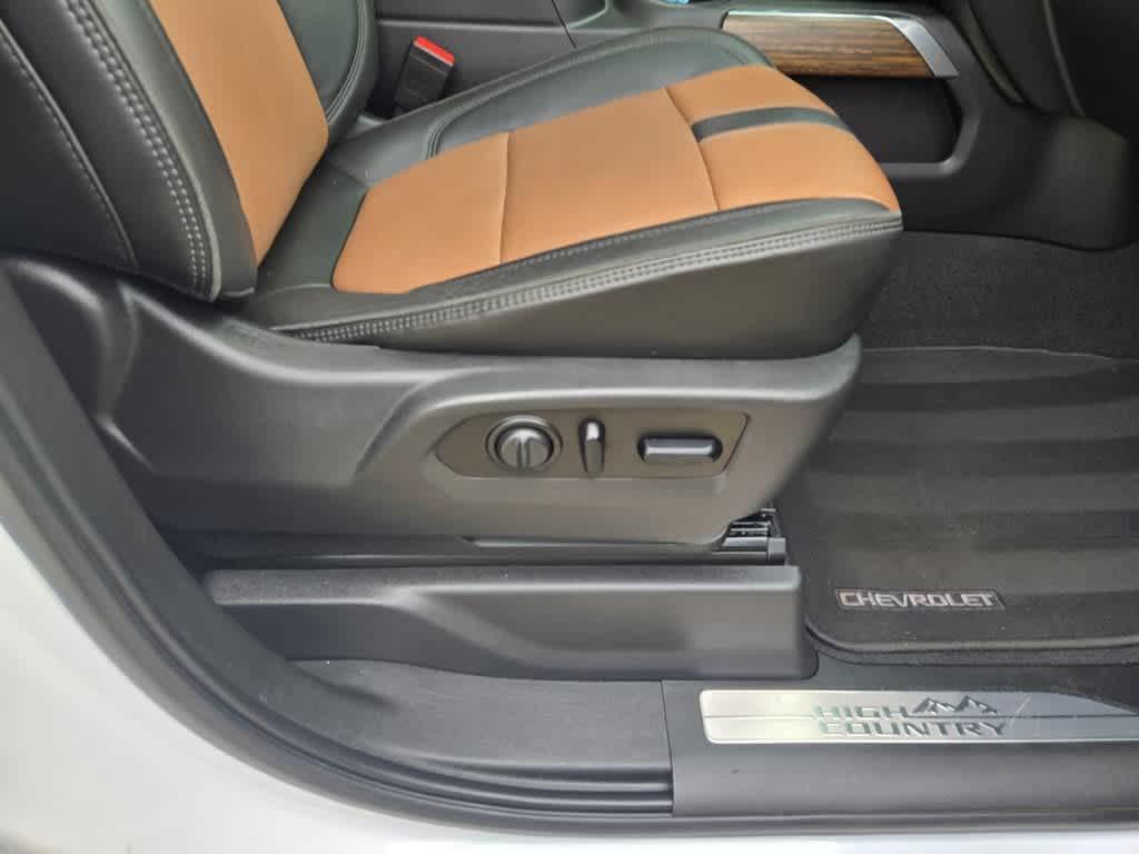 used 2019 Chevrolet Silverado 1500 car, priced at $31,995