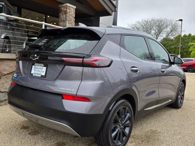 used 2022 Chevrolet Bolt EUV car, priced at $20,995