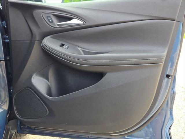 used 2025 Buick Encore GX car, priced at $25,995