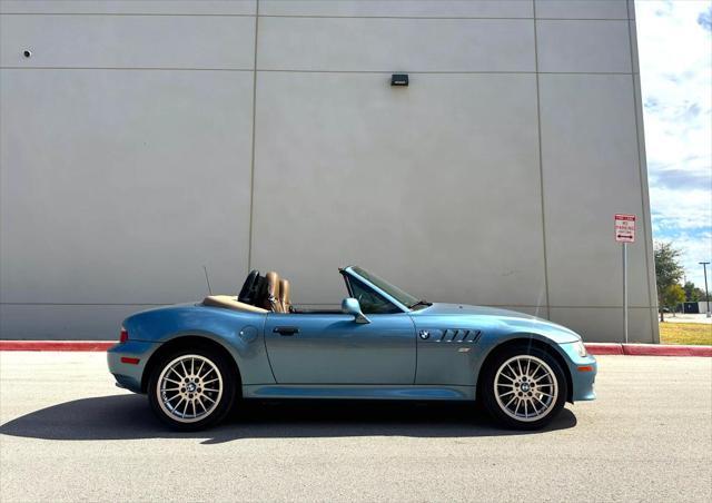 used 2001 BMW Z3 car, priced at $13,985