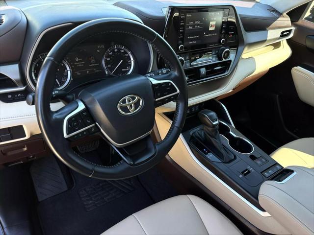 used 2021 Toyota Highlander car, priced at $29,975