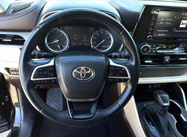 used 2021 Toyota Highlander car, priced at $29,975