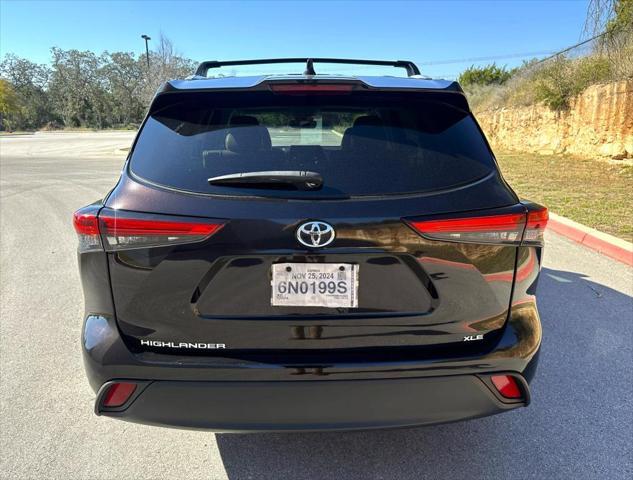 used 2021 Toyota Highlander car, priced at $29,975