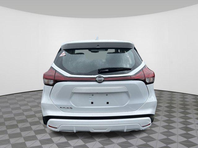new 2025 Nissan Kicks car, priced at $23,239