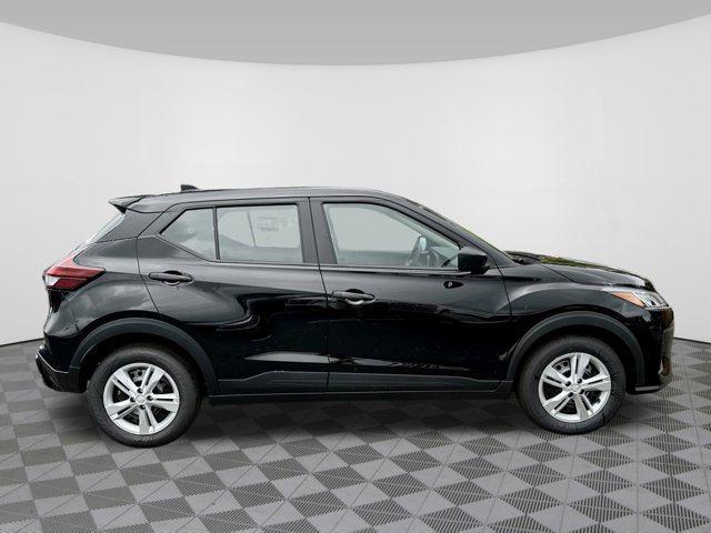new 2025 Nissan Kicks car, priced at $21,881