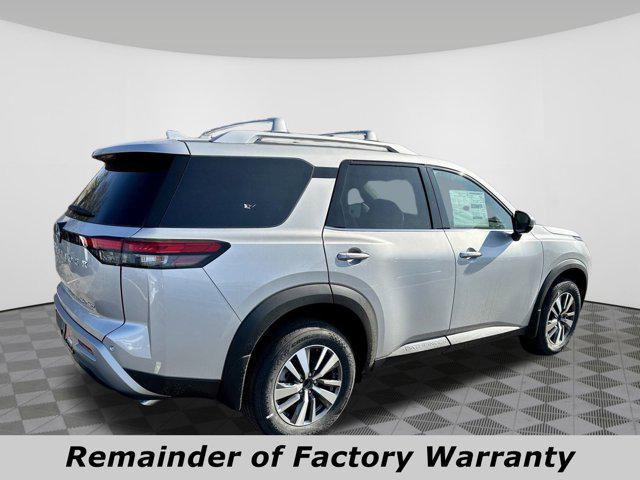 new 2025 Nissan Pathfinder car, priced at $41,764