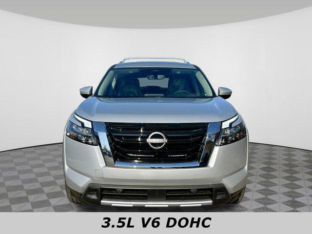 new 2025 Nissan Pathfinder car, priced at $41,764