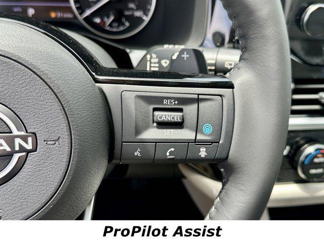 new 2025 Nissan Pathfinder car, priced at $42,982