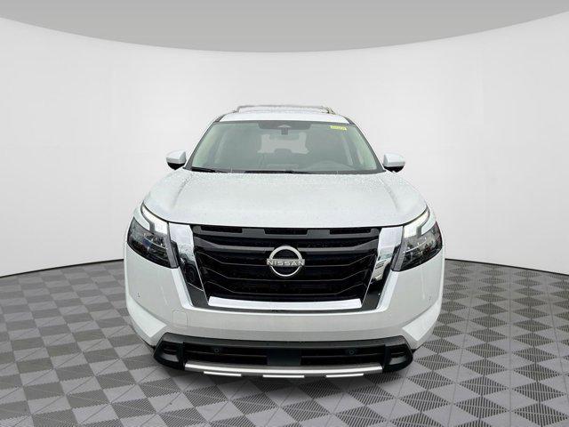 new 2025 Nissan Pathfinder car, priced at $41,932