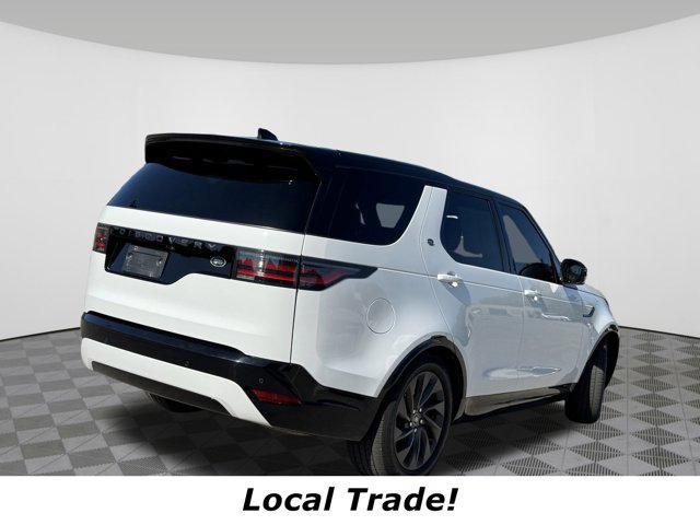 used 2022 Land Rover Discovery car, priced at $26,876