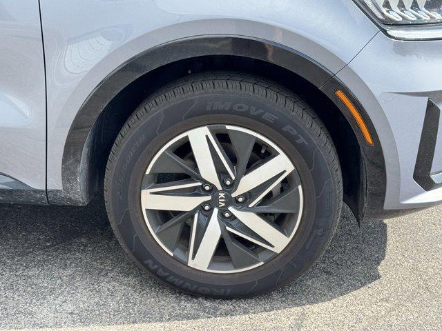 used 2021 Kia Sorento car, priced at $26,355