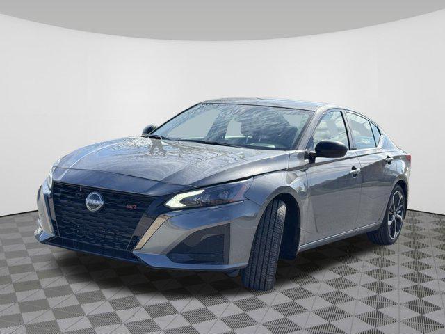 used 2025 Nissan Altima car, priced at $26,220