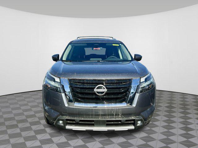 new 2025 Nissan Pathfinder car, priced at $43,514