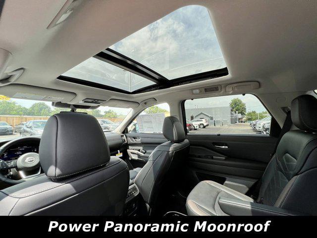 new 2025 Nissan Pathfinder car, priced at $49,389