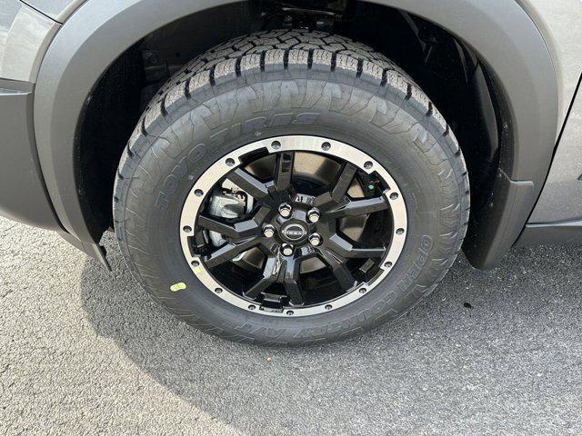 new 2025 Nissan Pathfinder car, priced at $42,382