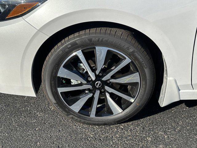 new 2025 Nissan Sentra car, priced at $26,219