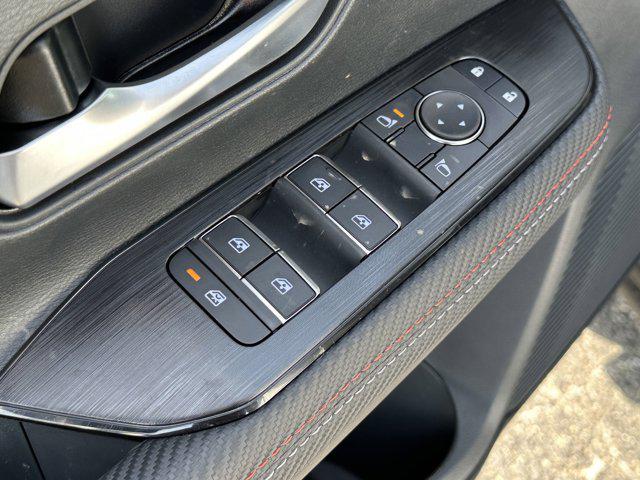 new 2025 Nissan Kicks car, priced at $31,313