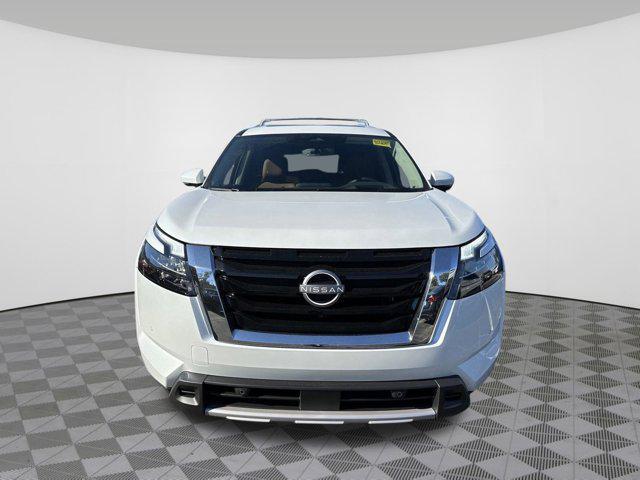 new 2025 Nissan Pathfinder car, priced at $51,056