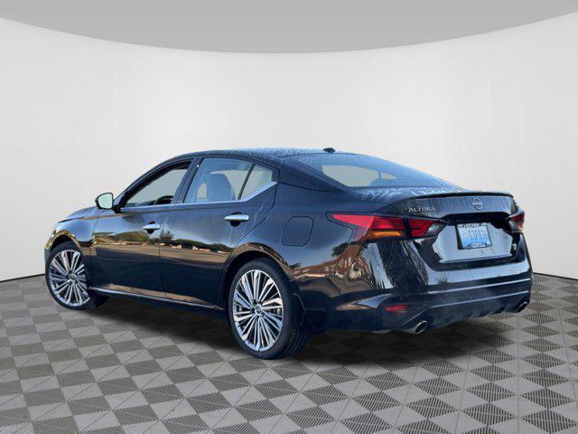 used 2025 Nissan Altima car, priced at $27,229