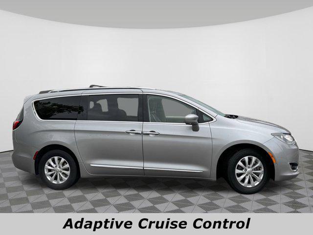 used 2018 Chrysler Pacifica car, priced at $13,985