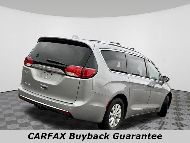used 2018 Chrysler Pacifica car, priced at $13,985
