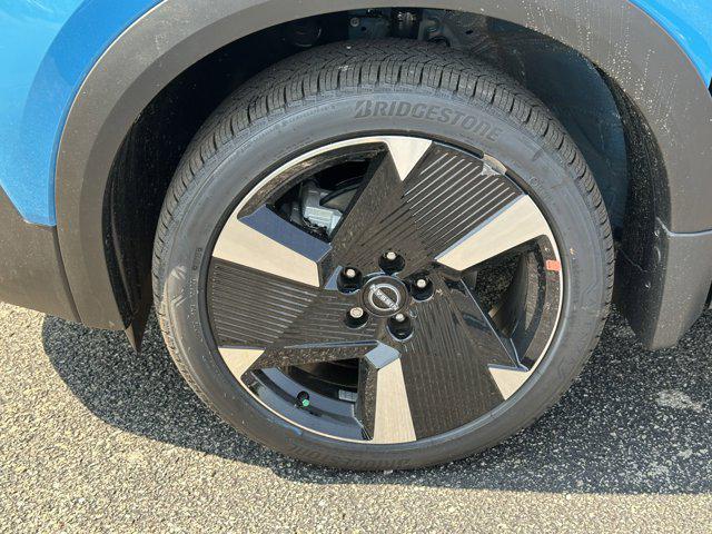 new 2025 Nissan Kicks car, priced at $28,367