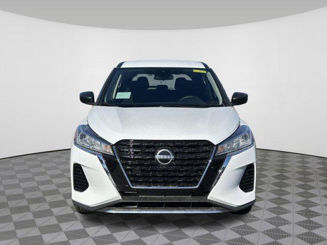 new 2025 Nissan Kicks car, priced at $23,179