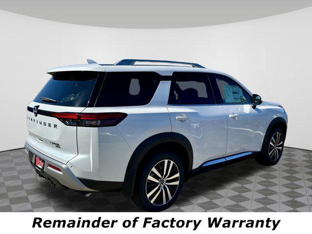 new 2025 Nissan Pathfinder car, priced at $47,652