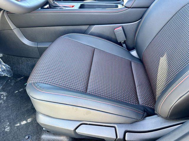 new 2025 Nissan Kicks car, priced at $27,996