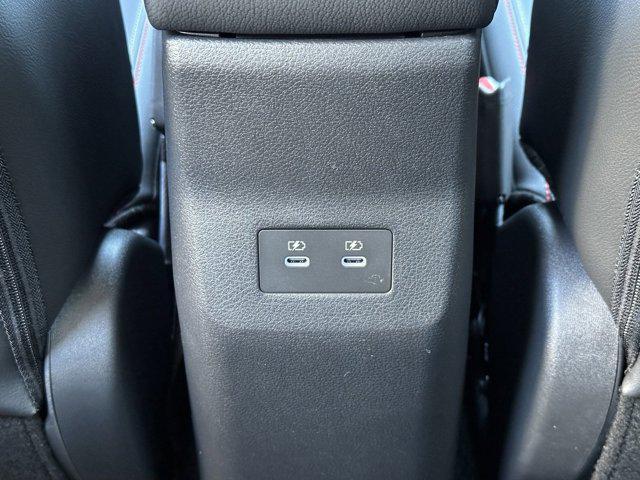 new 2025 Nissan Kicks car, priced at $27,996